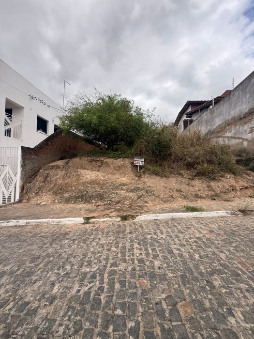 Terreno - Venda - S�o Lu�s - Jequi� - BA